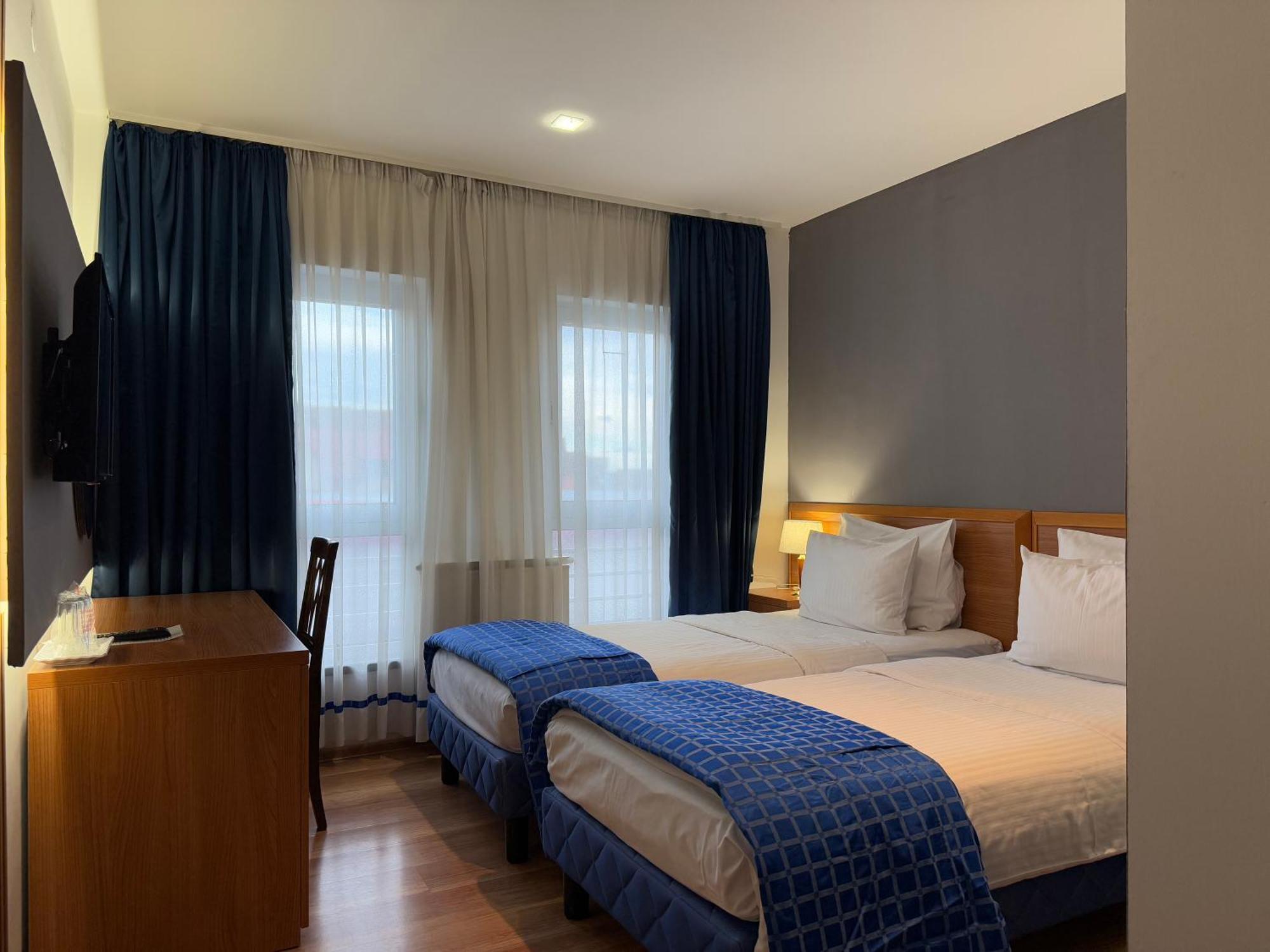 莫泰m汽车旅馆 Vlasenica 外观 照片